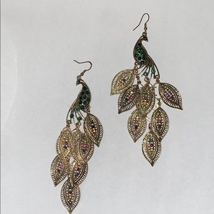 Assorted dangly earrings